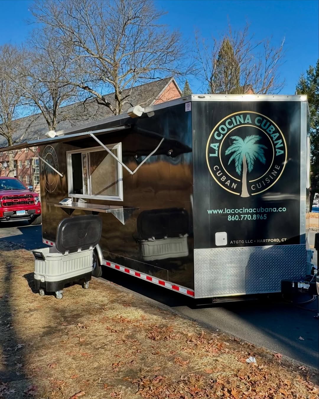 The La Cocina Cubana food truck parked and ready to serve